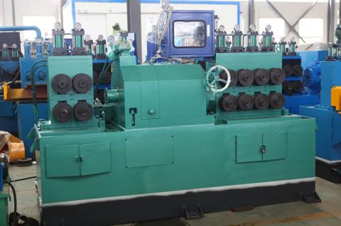 Machine à éplucher les tiges en laiton CNC