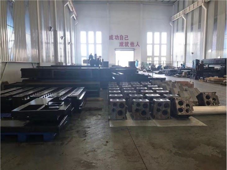 High Quality & Best Performance CNC Steel Sawing And Milling Machine High Quality & Best Performance CNC Steel Sawing And Milling Machine